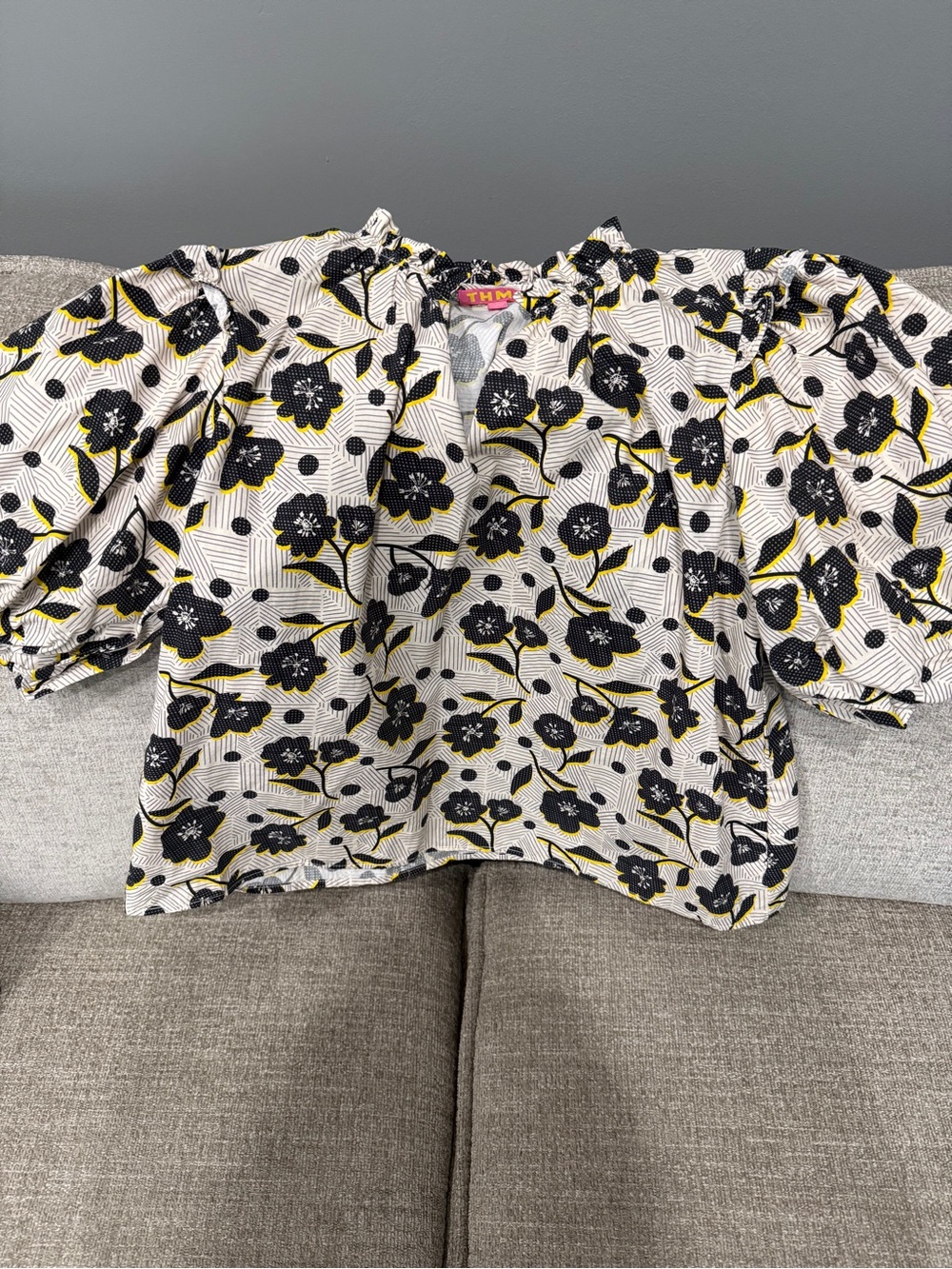 THML Floral Puff-Sleeve Top L